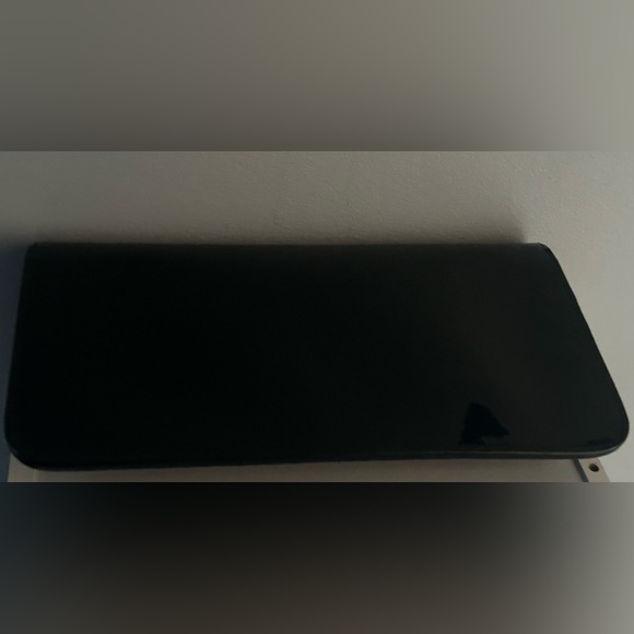 Gucci Black Horsebit Clutch in great condition. - Picture 2 of 11